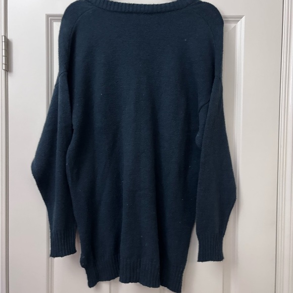 Z Supply Deep Blue V-Neck Sweater - Picture 3 of 5